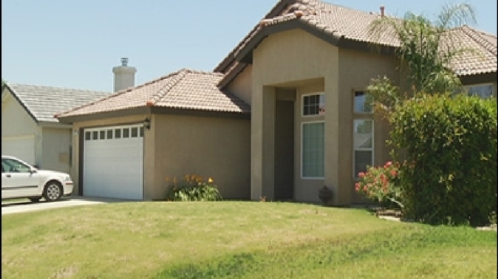 100621_mortgage_fraud_house.jpg