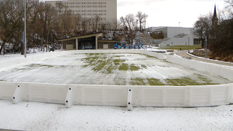 Warm weather means no outdoor ice skating at highly-anticipated Jones Park - Fox11online.com