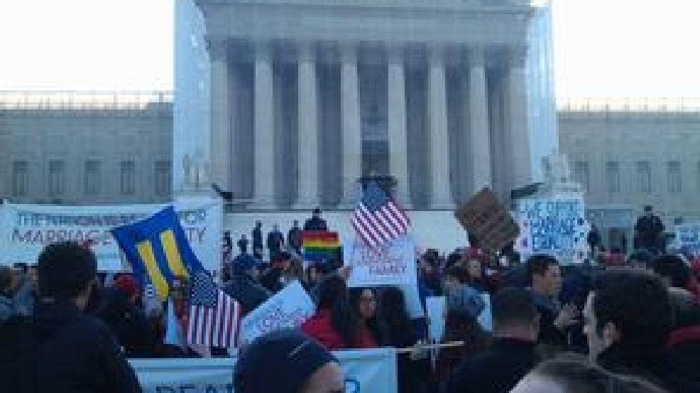 scotus-jgonzalez_296.jpg