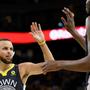 Steph Curry dazzles as Warriors blow out Cavs for Game 2 win in NBA Finals