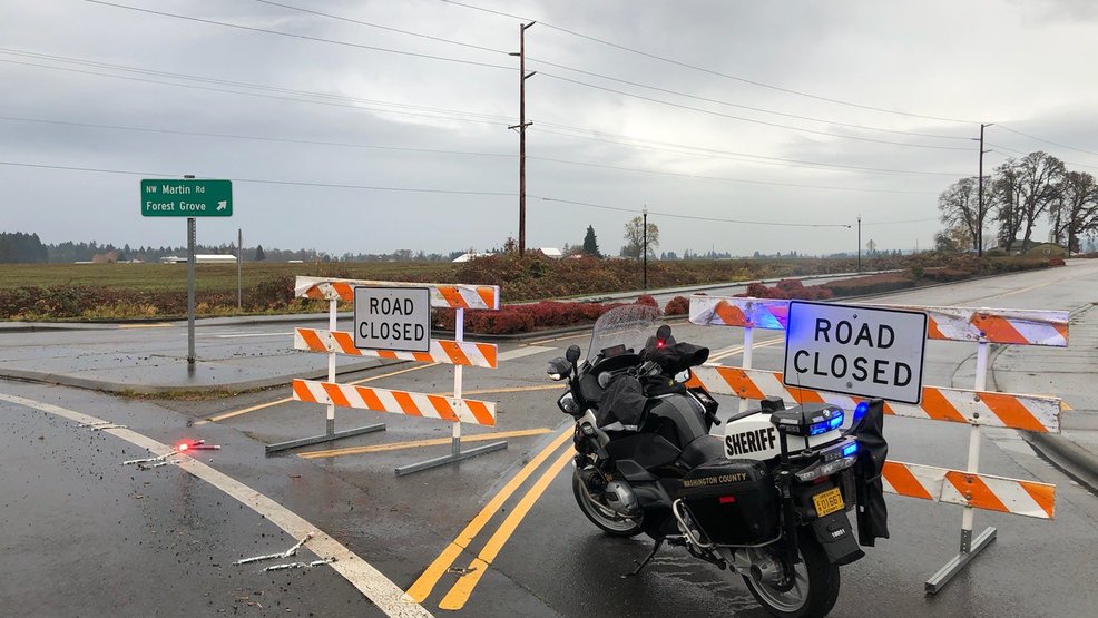 Deputies investigate after driver hits, kills pedestrian in Forest