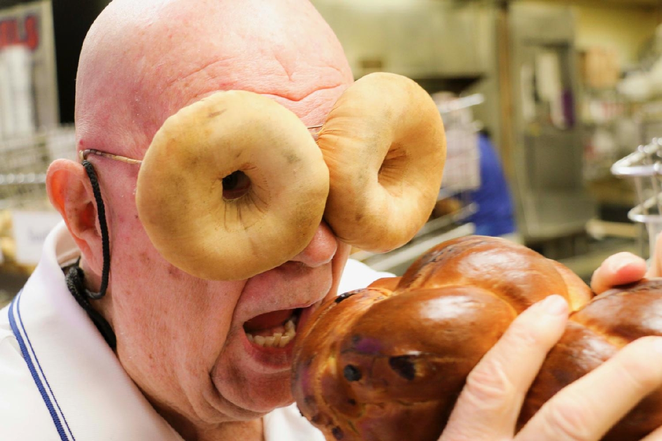 Behold, The Best Bagel Shop In Town Is Marx's Hot Bagels Cincinnati