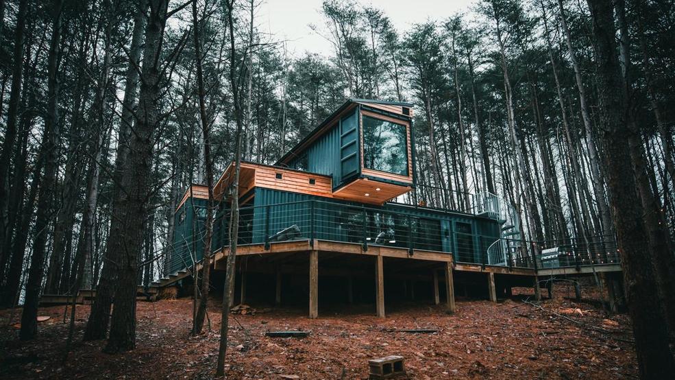 Rent This Luxury Cabin Made Of Shipping Containers Mere Hours From