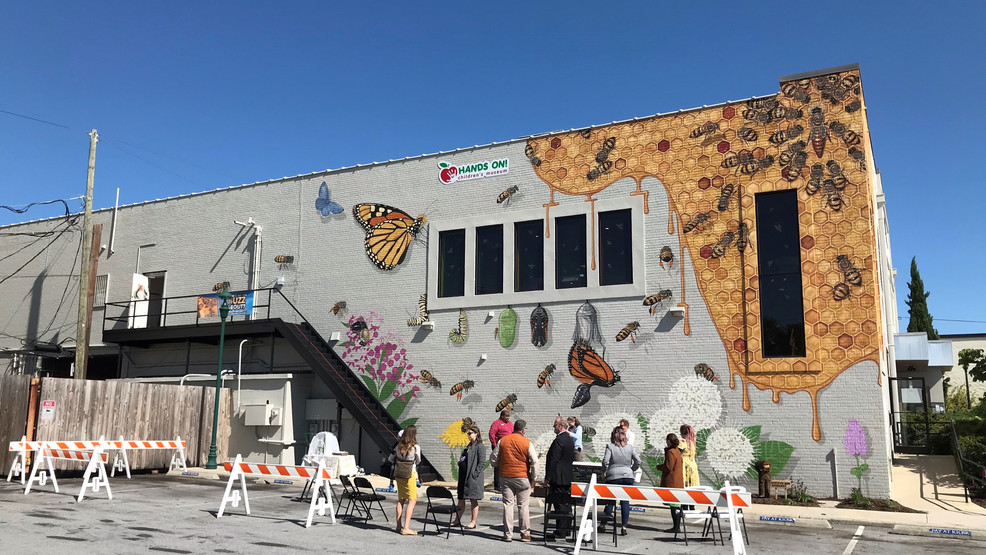 Dedication ceremony held for Hendersonville Bee Mural signals its