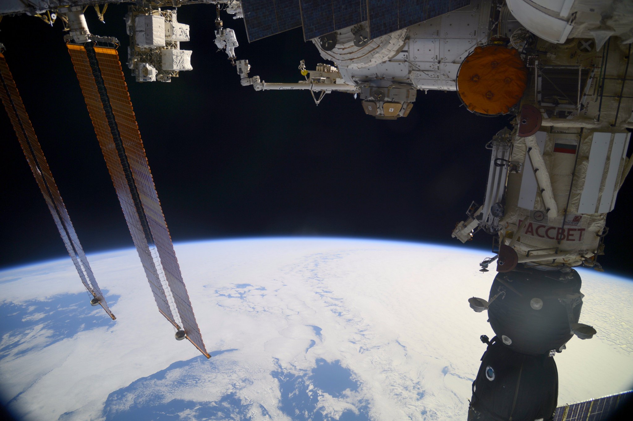 Photos: International Space Station Astronauts Take Spectacular Scenes 