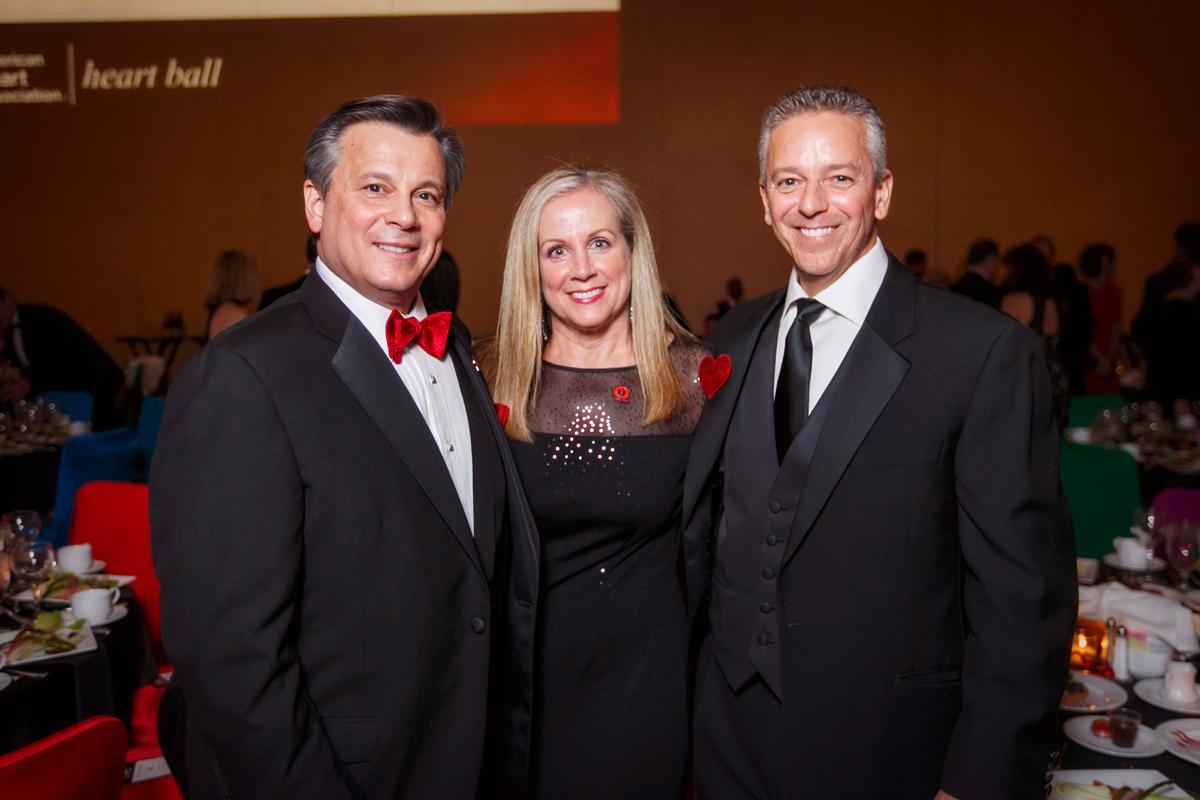 photos-from-the-2016-cincinnati-heart-ball-cincinnati-refined