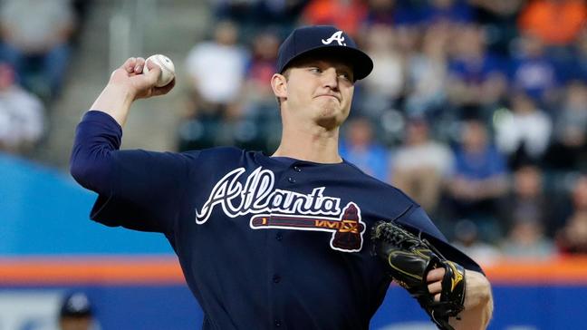 Soroka wins MLB debut, pitches baby Braves past Mets 3-2