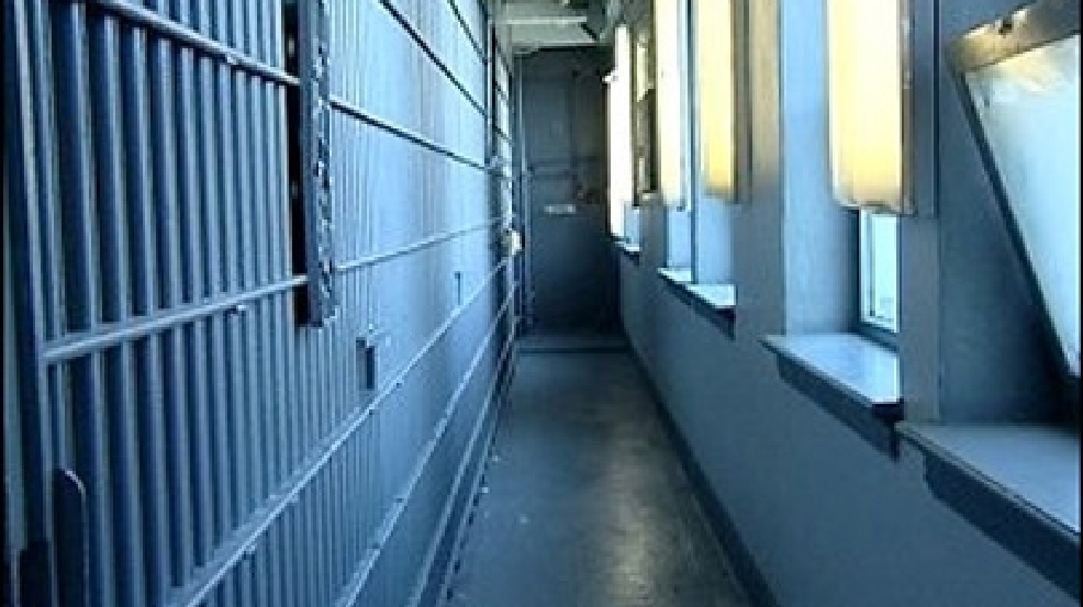 130723_jail_405.jpg
