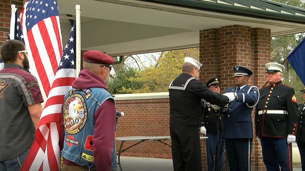 Columbia veterans day parade