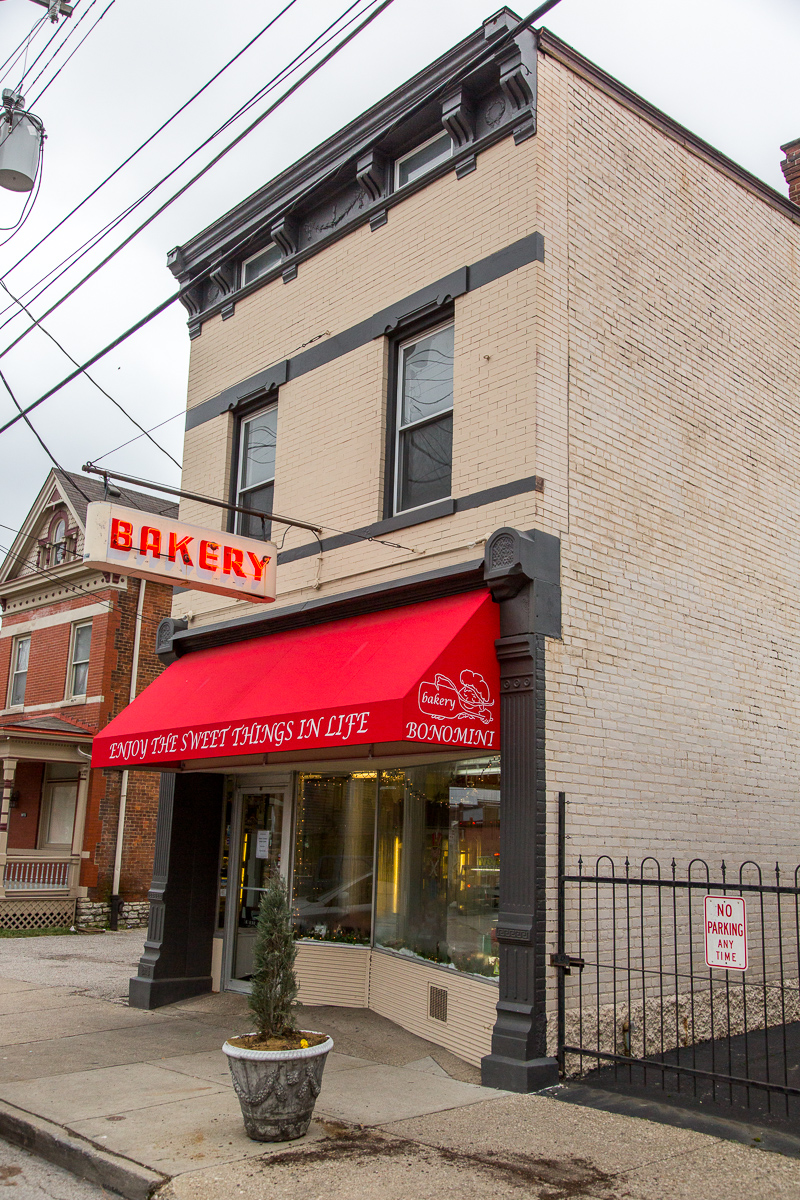 Walkabout Photo Tour of Northside Cincinnati Refined